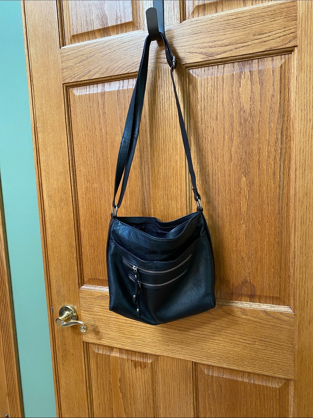 Great American Leather Works Bag
Like New
100% Leather Exterior